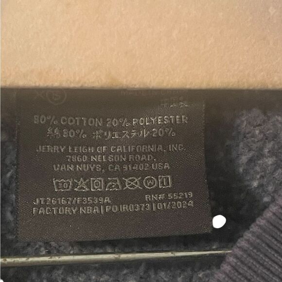 Taylor Swift Eras Tour Blue Crewneck OFFICIAL TOUR MERCH Size XS FIT S M L RARE - Picture 4 of 16